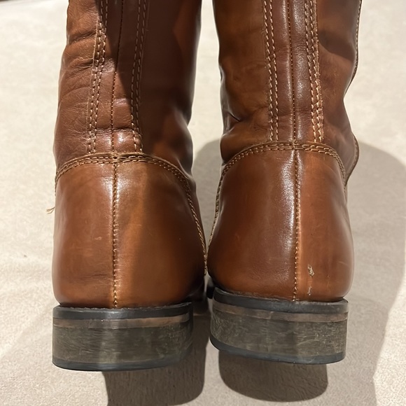 COPY - TOWN SHOES Tall Tan Riding Boots with inside zipper and gold accents siz… - Picture 8 of 13